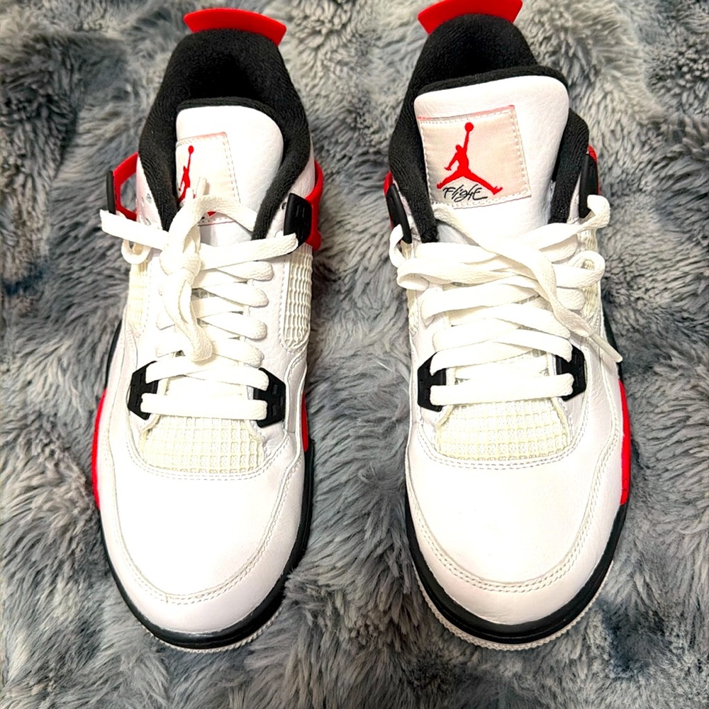 Jordan’s BRAND NEW SIZE 7Y